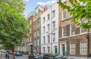https://www.savills.co.uk/case-studies/residential-investment-and-development/river-view-house.aspx