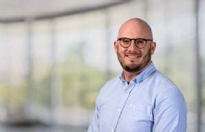 Matt McCue Headshot